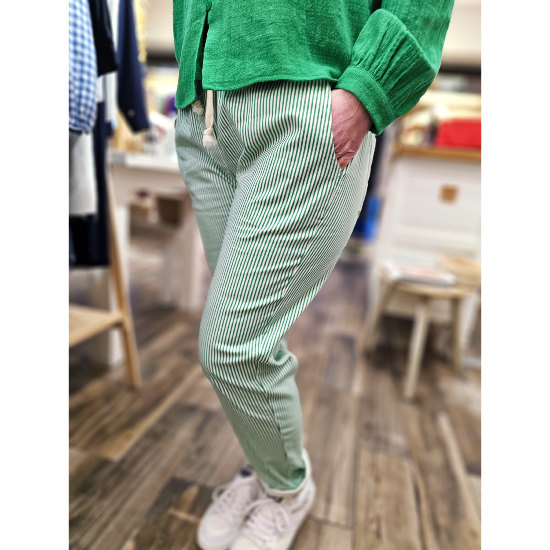 Pantalon rayé vert